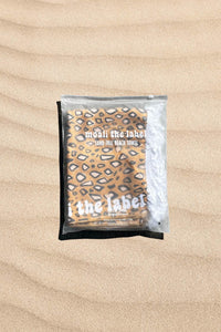 WILDE SAND FREE BEACH TOWEL