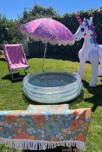 Load image into Gallery viewer, XANTHI RETRO BEACH UMBRELLA
