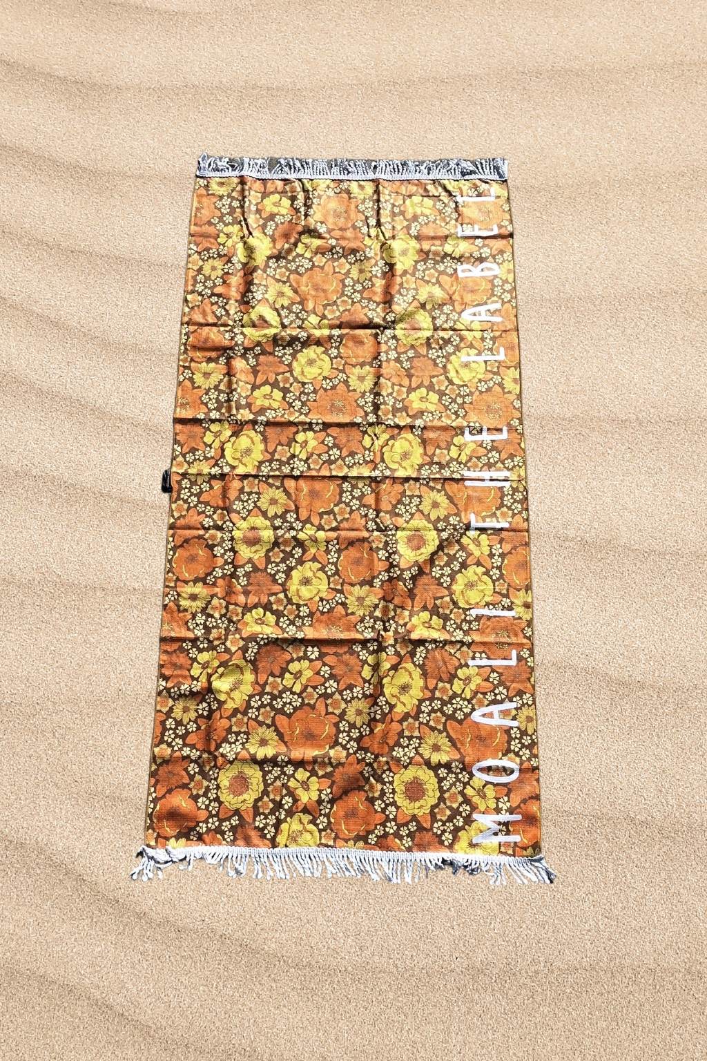 HENDRIX SAND FREE BEACH TOWEL