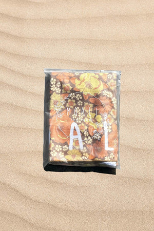 HENDRIX SAND FREE BEACH TOWEL