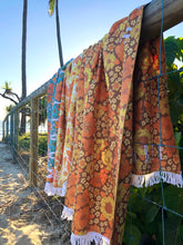 Load image into Gallery viewer, HENDRIX SAND FREE BEACH TOWEL

